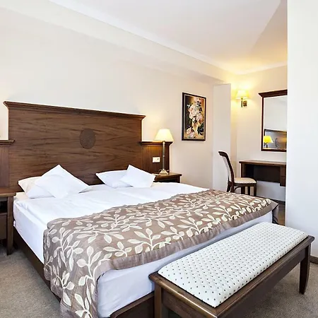 Hotel Lubicz 4*