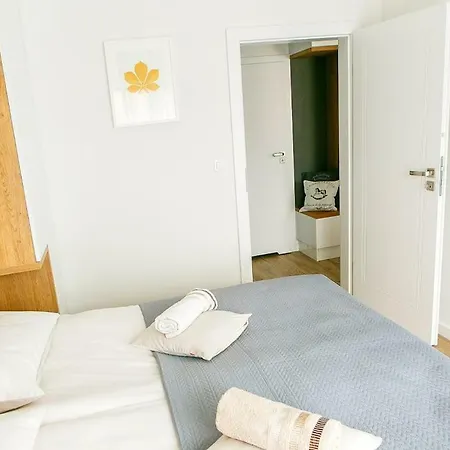 Apartament La Mer Apartment *