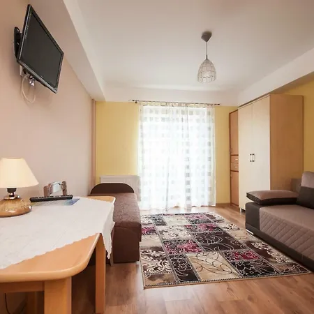 Pod Jaskolka Homestay
