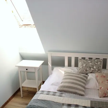 Idylla Apartment *