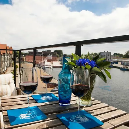 Port Apartment