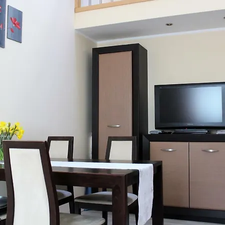 Idylla Apartment *