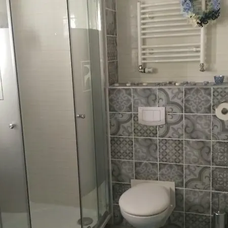 Bursztynowa Komnata Homestay Ustka