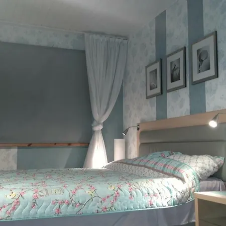 Bursztynowa Komnata Homestay