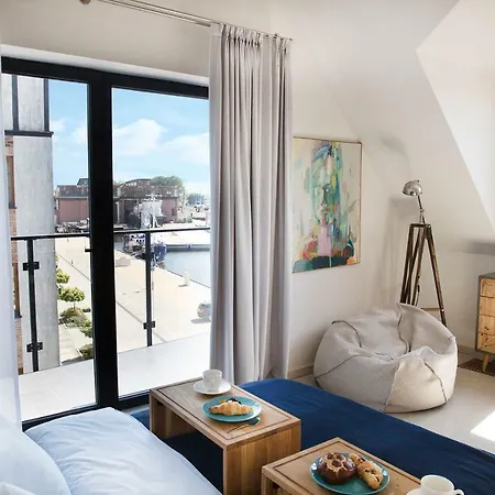 Port Apartment