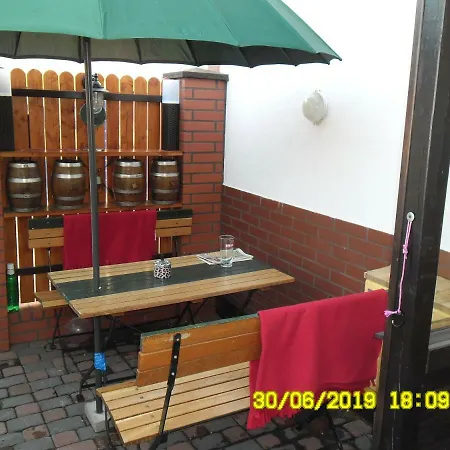 Pokoje Goscinne Pod Delfinkami Ustka