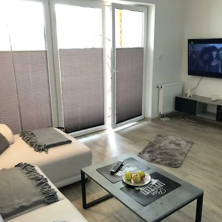 Polna Z Ogrodem Apartment Ustka