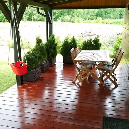 Holiday home Dom Drewniany *