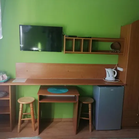 Pokoje Goscinne Pod Delfinkami