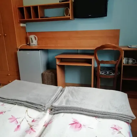 Homestay Pokoje Goscinne Pod Delfinkami Ustka