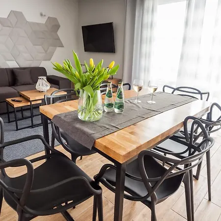 Apartment Baltyckie - Sloneczna Oaza - Parking, Taras, Ogrod, Wifi *